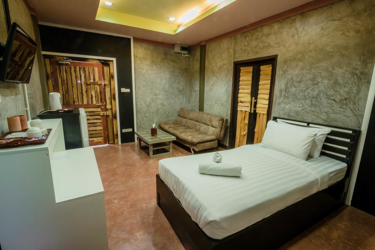 The Riverpool Resort And Spa Kanchanaburi Bagian luar foto