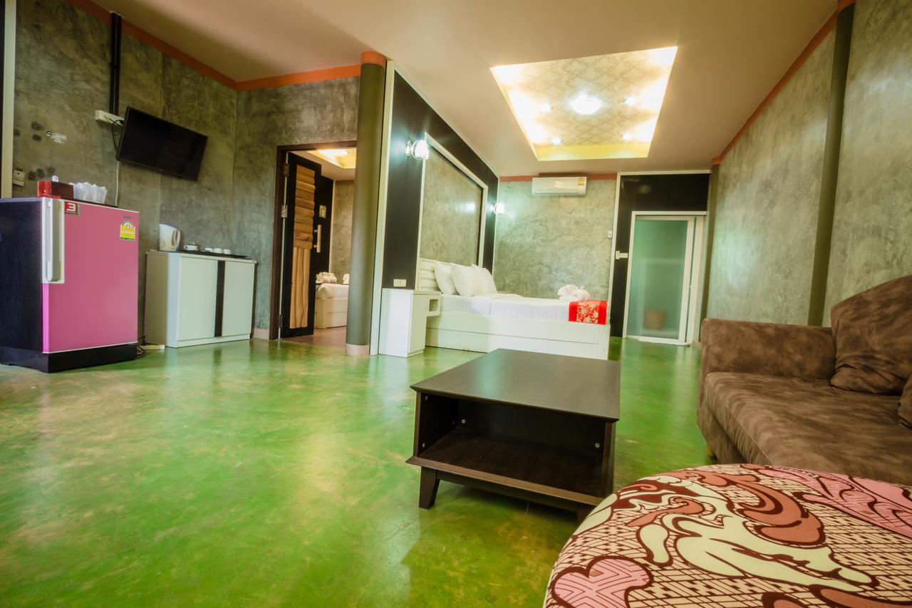 The Riverpool Resort And Spa Kanchanaburi Bagian luar foto