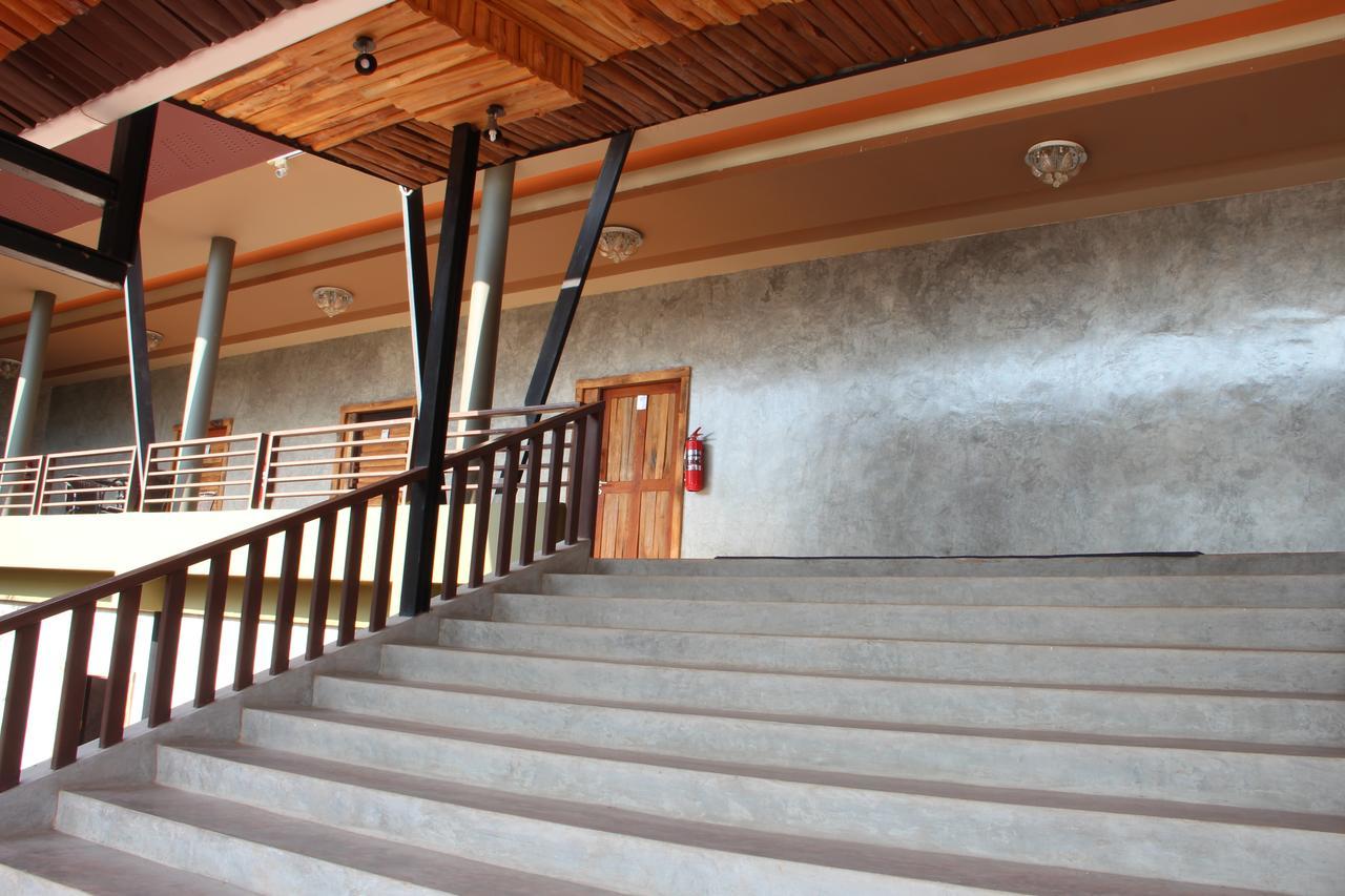 The Riverpool Resort And Spa Kanchanaburi Bagian luar foto