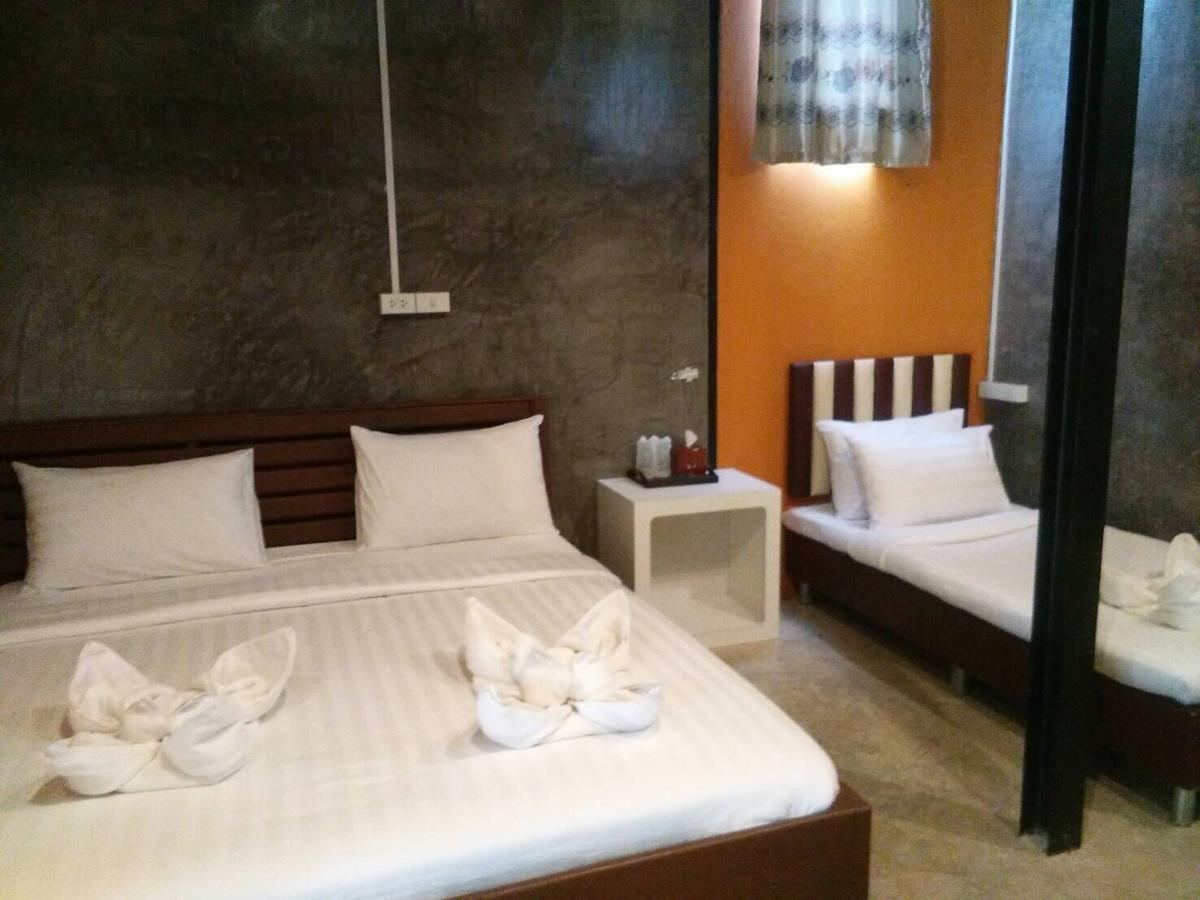 The Riverpool Resort And Spa Kanchanaburi Bagian luar foto