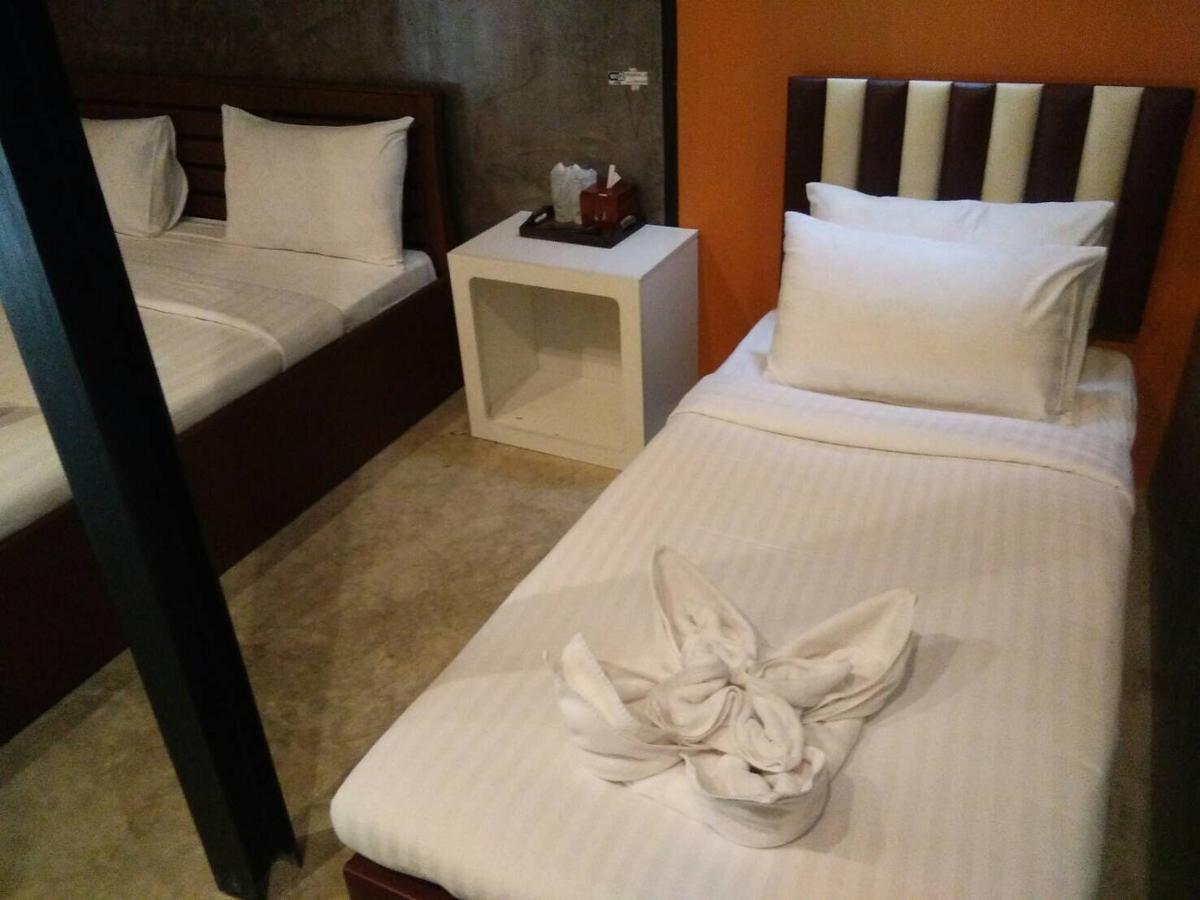 The Riverpool Resort And Spa Kanchanaburi Bagian luar foto