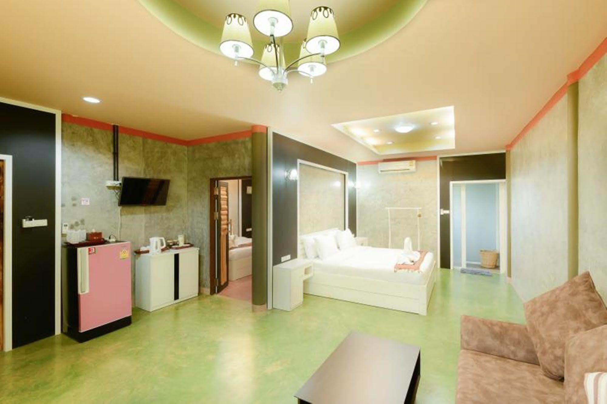 The Riverpool Resort And Spa Kanchanaburi Bagian luar foto