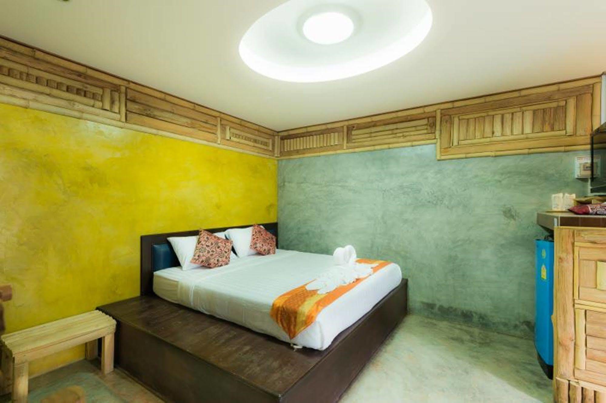 The Riverpool Resort And Spa Kanchanaburi Bagian luar foto